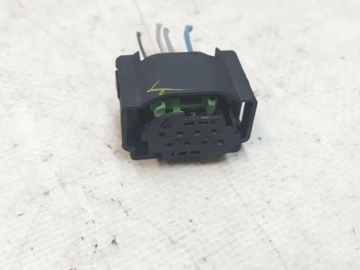 Роз'єм радара 7 pin Tesla model S REST, model X, model 3, model Y 1567961-00-A