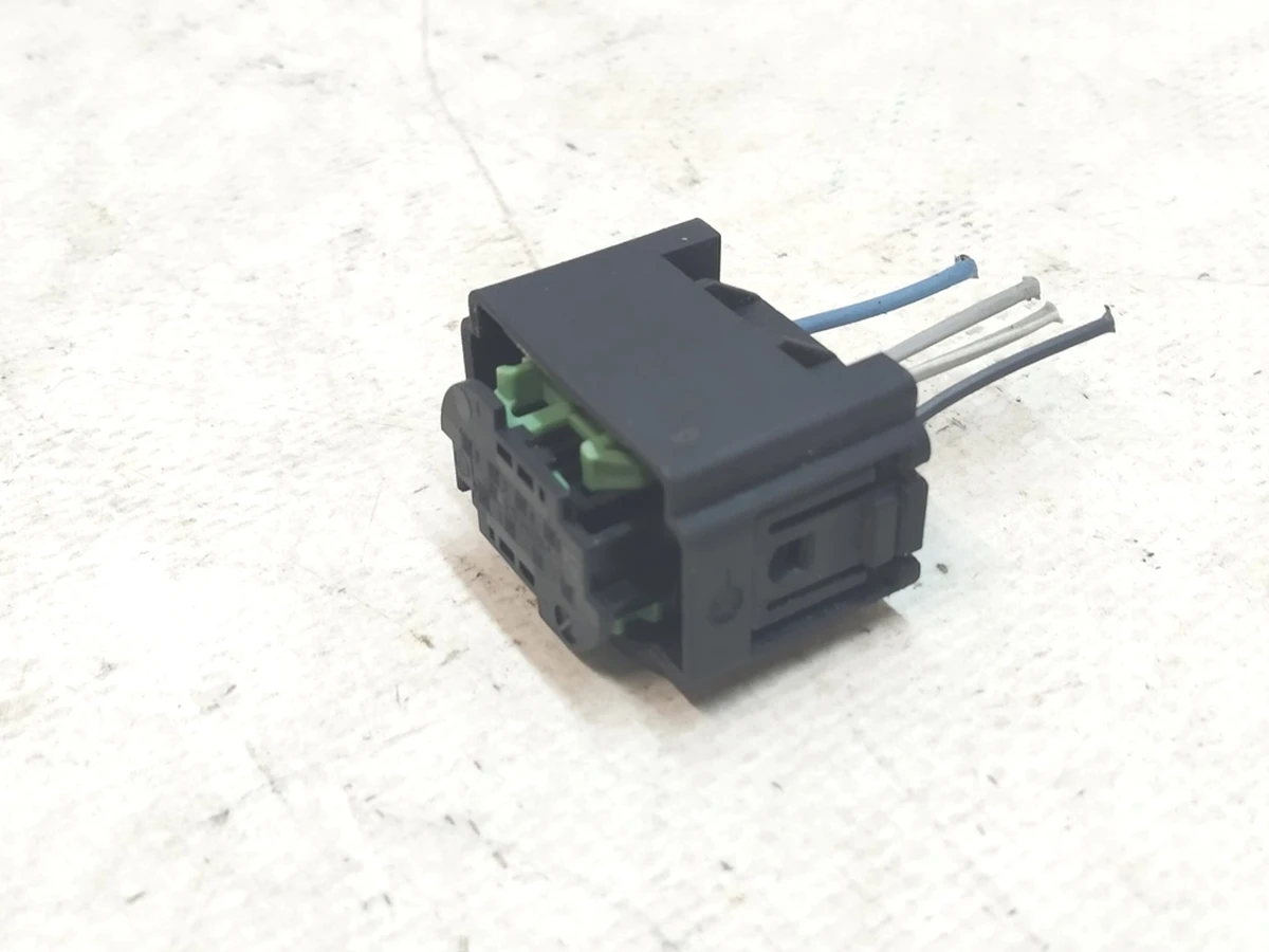 Роз'єм радара 7 pin Tesla model S REST, model X, model 3, model Y 1567961-00-A