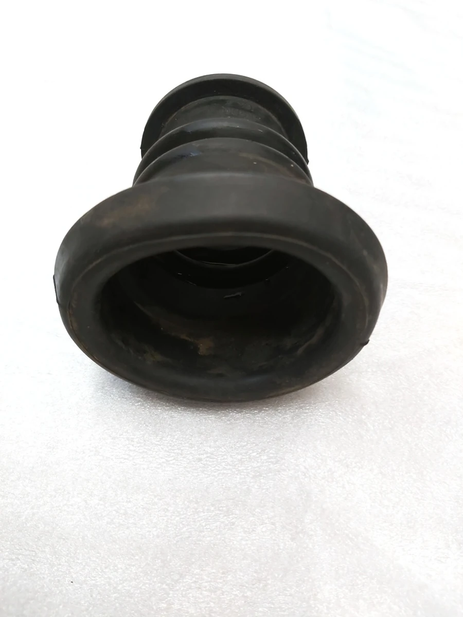 Steering column cardan shaft boot Tesla model 3 1044811